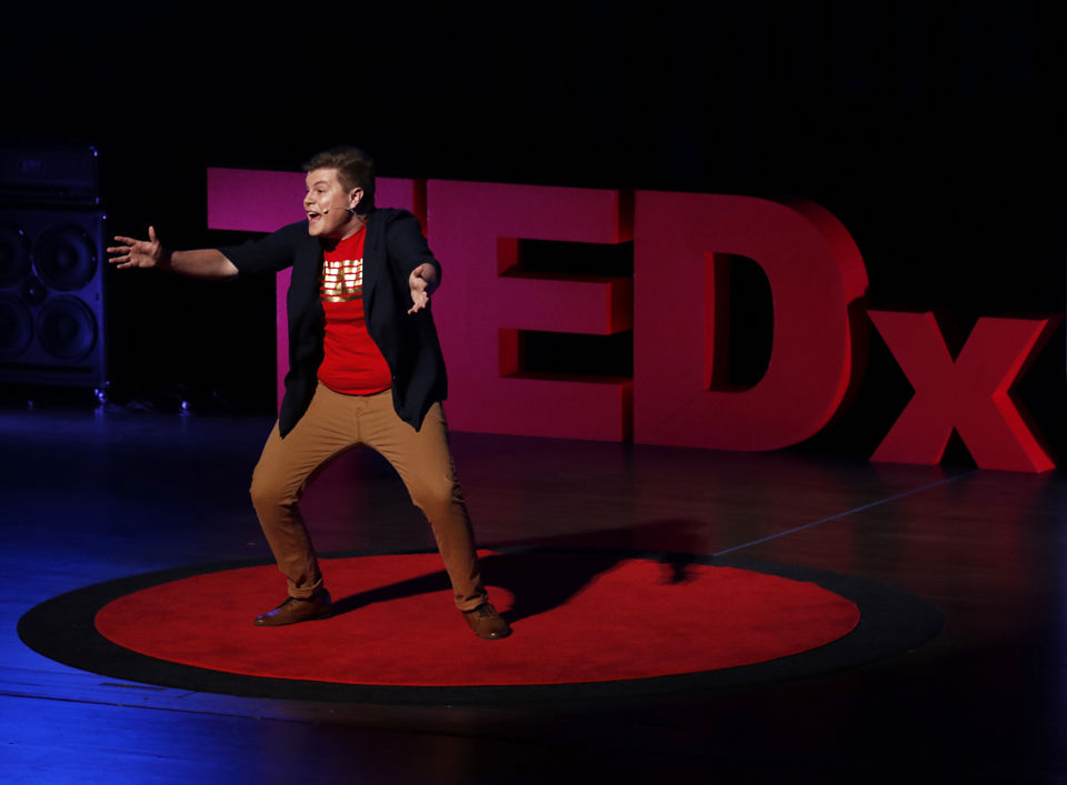 20190322_dr_TEDxUGA0009.jpg